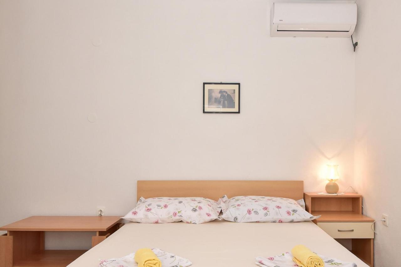 Apartments Makarska Gudelj Cvitan Exterior photo